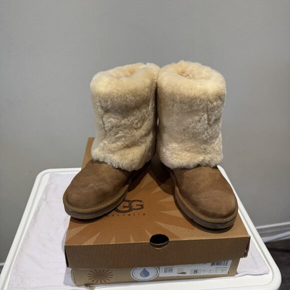 UGG AUSTRALIA BOOT - Picture 5 of 5